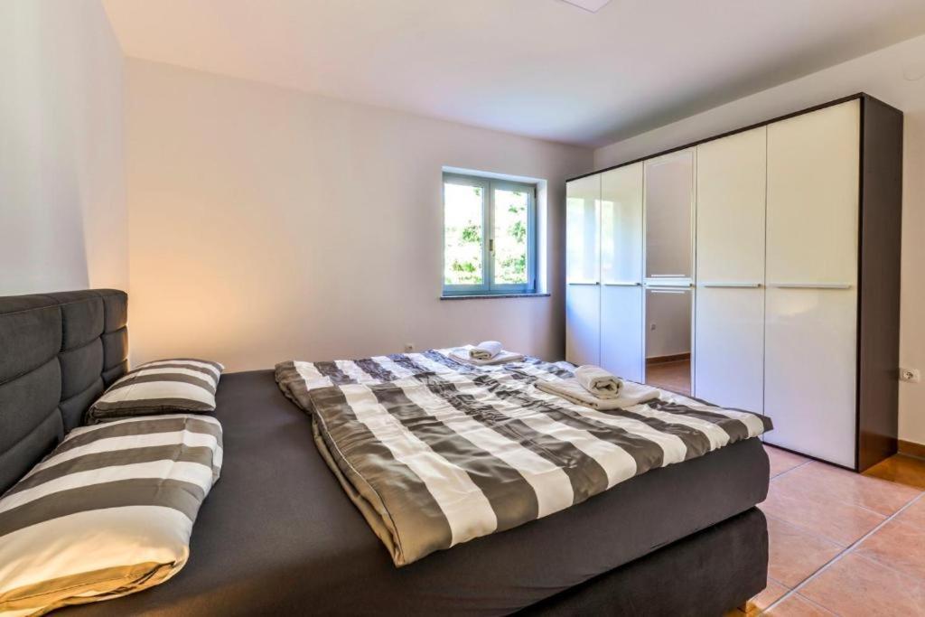 Apartment Lia-jolie *