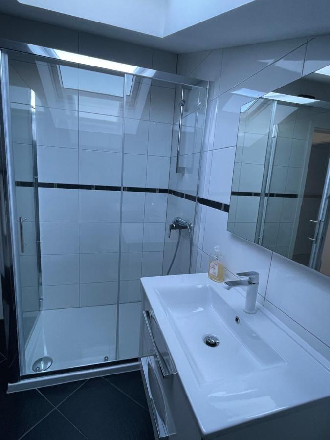 Lia-jolie Apartment *